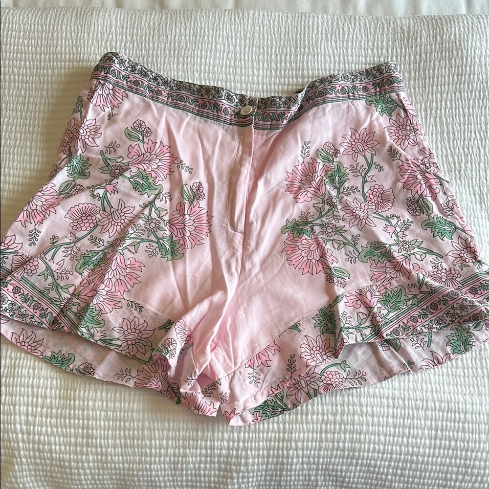 Juliet Dunn Pink Linen Shorts